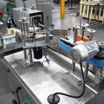Remplissage De Miel En Bocal